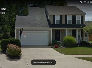 4405 Woodcrest Ct, Lorain, OH 44053