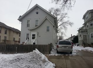 227 T St, Aurora, IL 60505