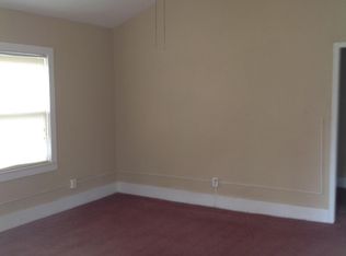 215 Lee St, Spring Lake, NC 28390