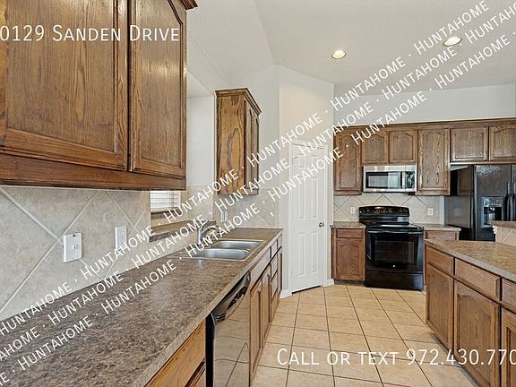 5th image of 10129 Sanden Dr