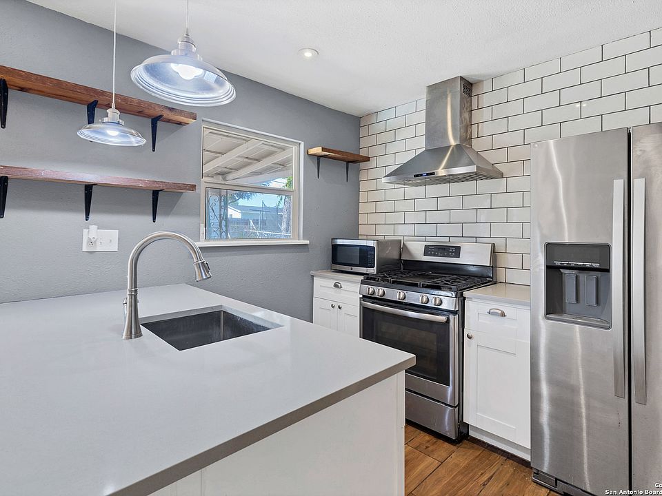 1st image of 1706 Hunter Blvd