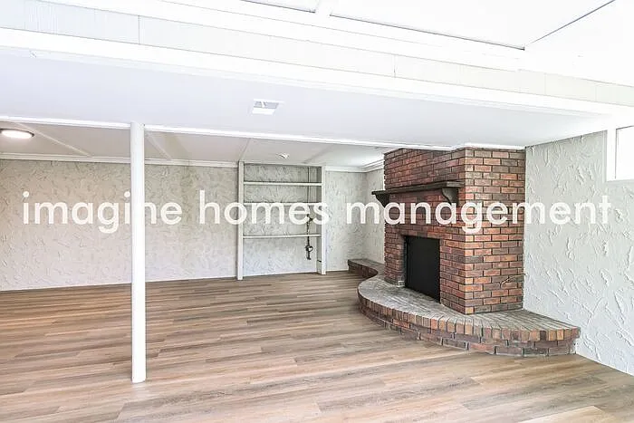 4269 Massabielle Dr — Photo 13