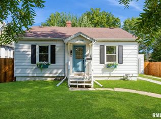 514 NW 8th St, Galva, IL 61434