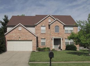 7587 Kirkwood Dr, West Chester, OH 45069