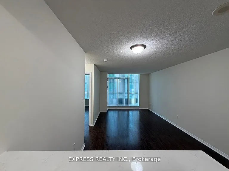 39 Pemberton Ave #Penthouse 16 — Photo 4