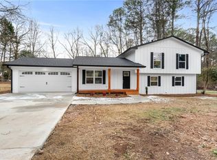 85 Hickory Dr, Stockbridge, GA 30281
