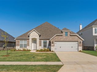 348 Prien Lake Loop, Bossier City, LA 71111