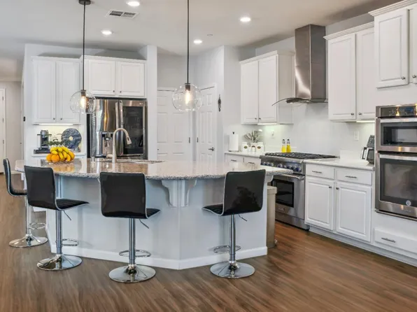5025 Maestro Way, Roseville, CA 95747