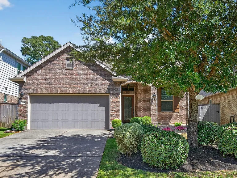 146 Kinnerly Peak Pl — Photo 1
