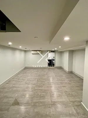 Rented by Yaffa Realty LLC | media 7