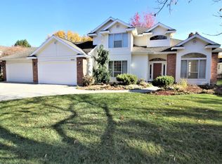2964 E Parkriver Dr, Boise, ID 83706