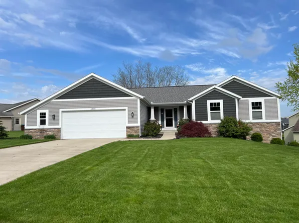 6348 W Canterbury Dr NE, Belmont, MI 49306