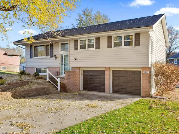 5222 W Mahark Ln, Peoria, IL 61607