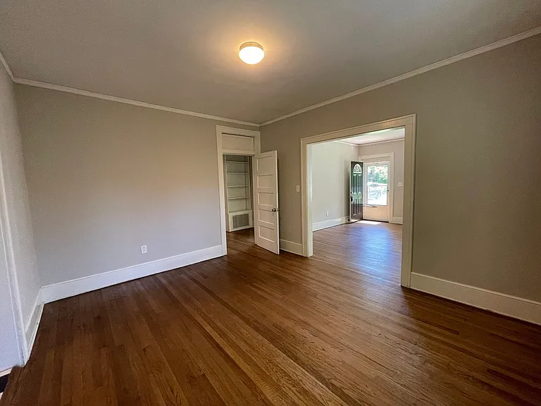 3303 Abingdon Rd — Photo 38