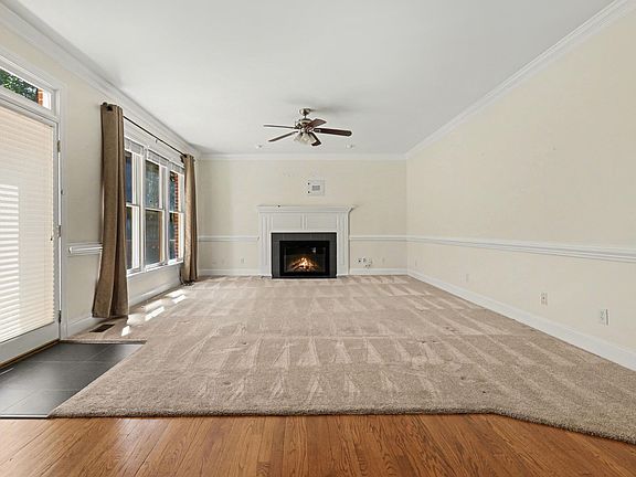 4th image of 4708 Bartwood Dr