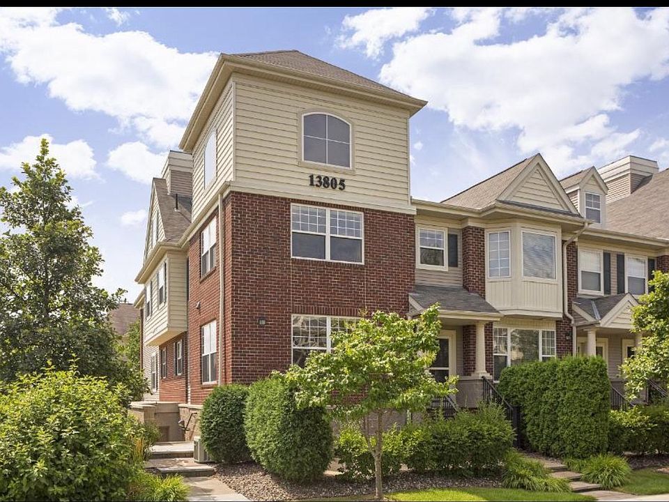 1st image of 13805 53rd Ave N APT 307