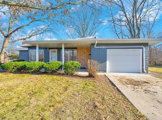 5 Waverly Ct, Park Forest, IL 60466
