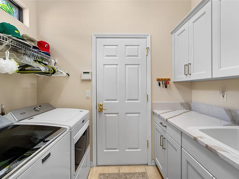 5175 Cantabria Crst — Photo 21