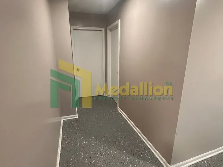 5954 S Maplewood Ave — Photo 17