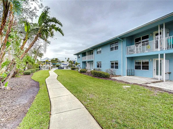 300 VENETIAN DRIVE #3, CLEARWATER, FL 33755
