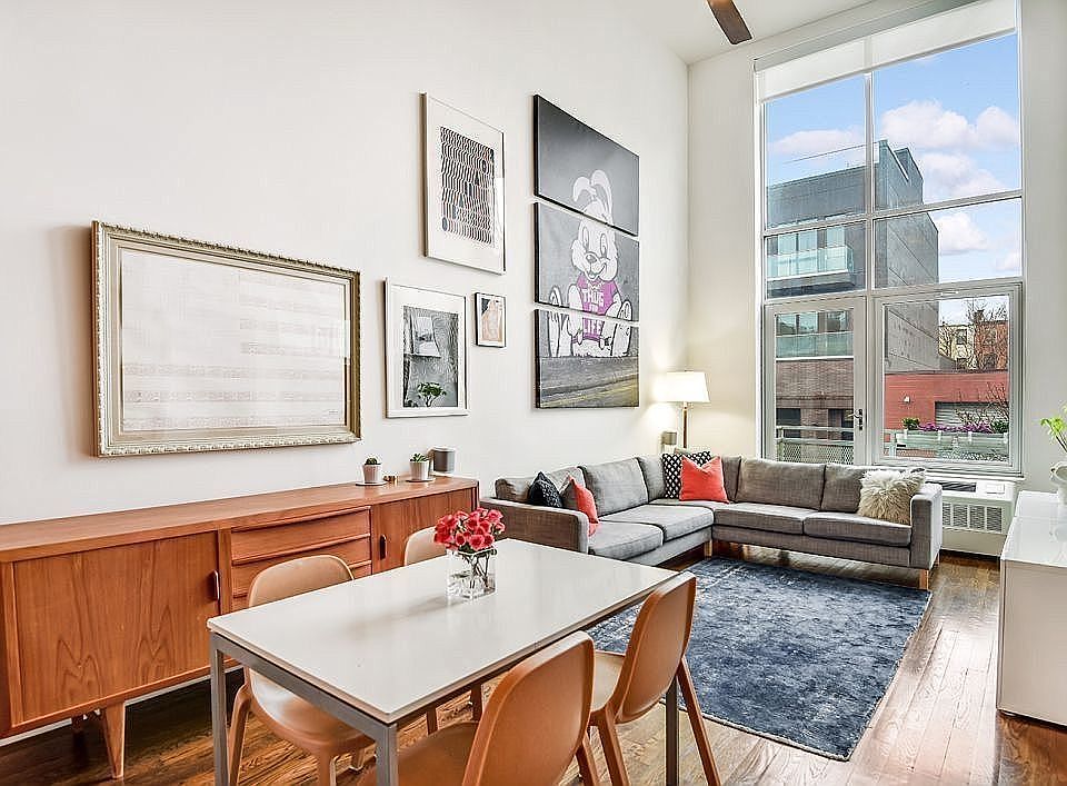 1st image of 27 Quincy St APT 2B