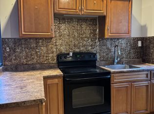 125 Hill St #2-3, Troy, NY 12180
