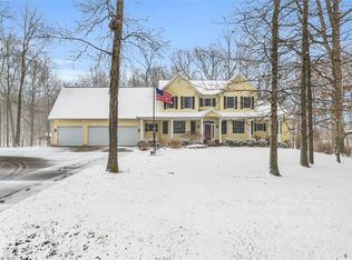 55 Sugar Creek Ln, Mattoon, IL 61938