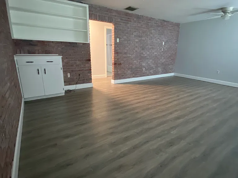 2931 W Palmetto St — Photo 3