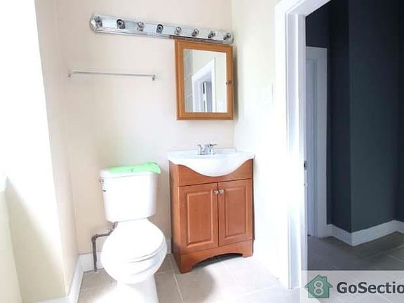 3rd image of 10055 S Avenue M #1