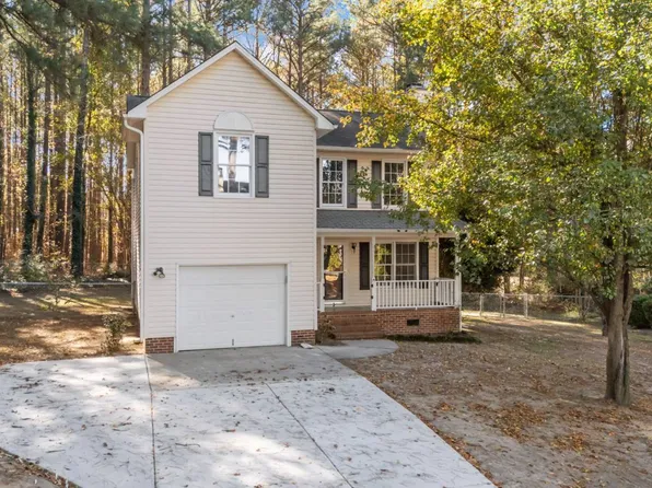 82 Stonecliff Ln, Sanford, NC 27332