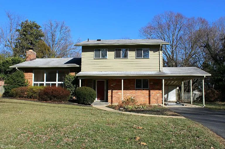 1049 Balls Hill Rd — Photo 1