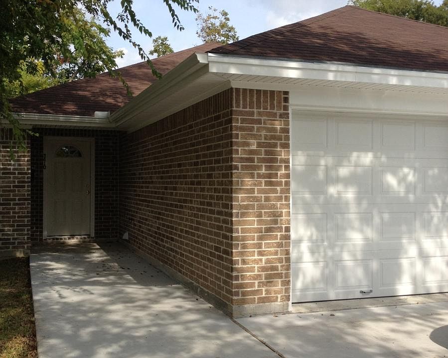 2nd image of 3406 Avenue E