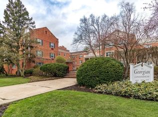 15825 Van Aken Blvd APT 304W, Shaker Heights, OH 44120