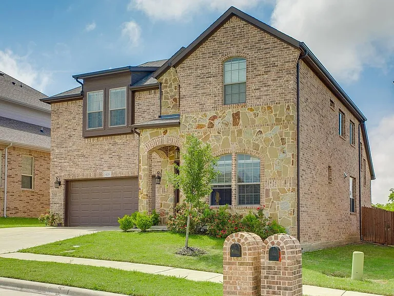 4119 Napoli Way — Photo 22