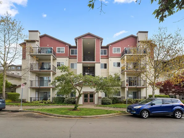 590 NW Lost Springs Ter Unit 403, Portland, OR 97229