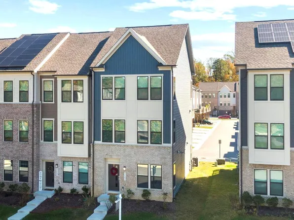 3483 Cormorant Dr, Laurel, MD 20724