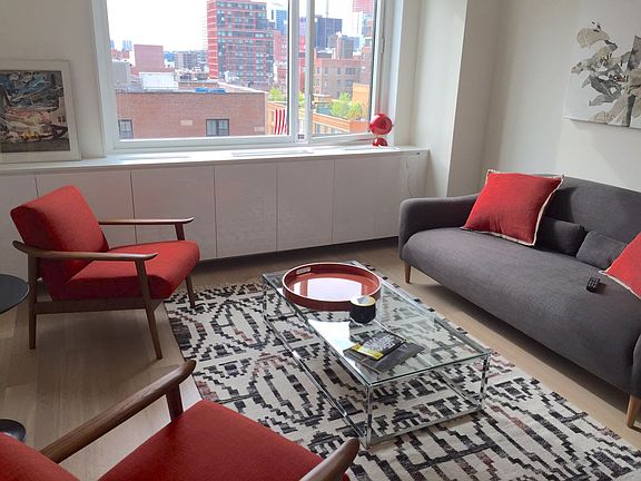 3rd image of 301 W 53rd St APT 11D