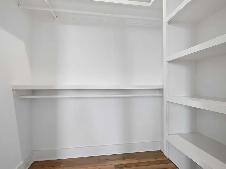 2225 Herman St — Photo 16
