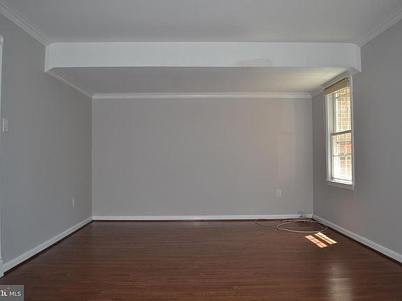 5th image of 1 Ingleside Ct