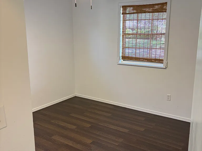 214 Peyton Colquitt Pl — Photo 6