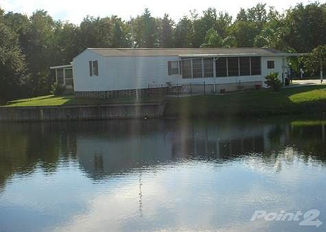 445 The Lakes 029