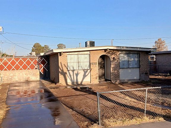 2nd image of 338 Maricela Dr
