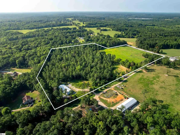 0 S Harper St, Laurens, SC 29360