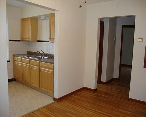 5th image of 5936 Loughborough Ave APT 2E