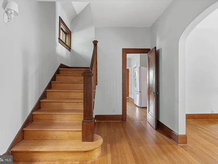 1431 N Fillmore St — Photo 4