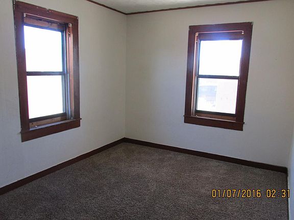 5th image of 705 S Avenue A