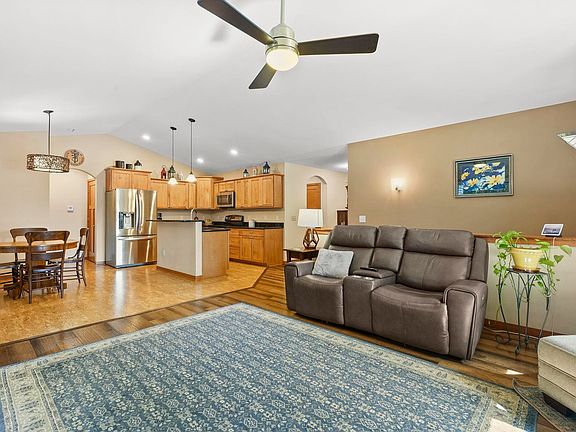 4th image of 2675 Dungarvan Rd
