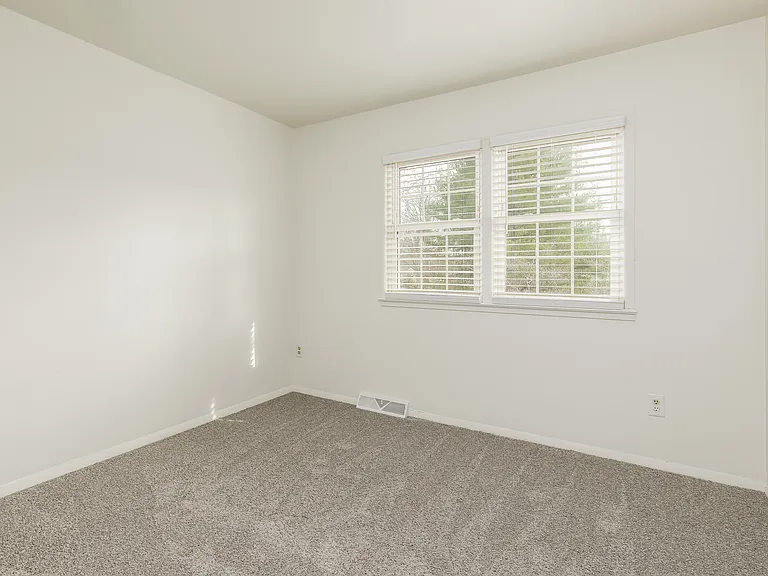 2511 Patriot Way #B — Photo 16