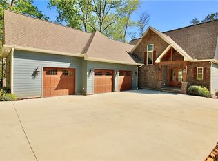 3021 Deep Water Way, West Union, SC 29696