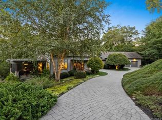 9101 James Riverwatch Dr, Richmond, VA 23235